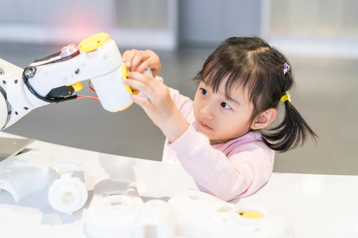 教育/STEM--惠及下一代